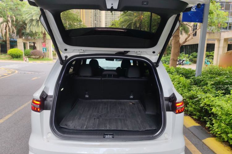 Used Geely Auto Monjaro L 2024 2.0TD DCT EVO Two-Wheel Drive Long-Range Version Trunk