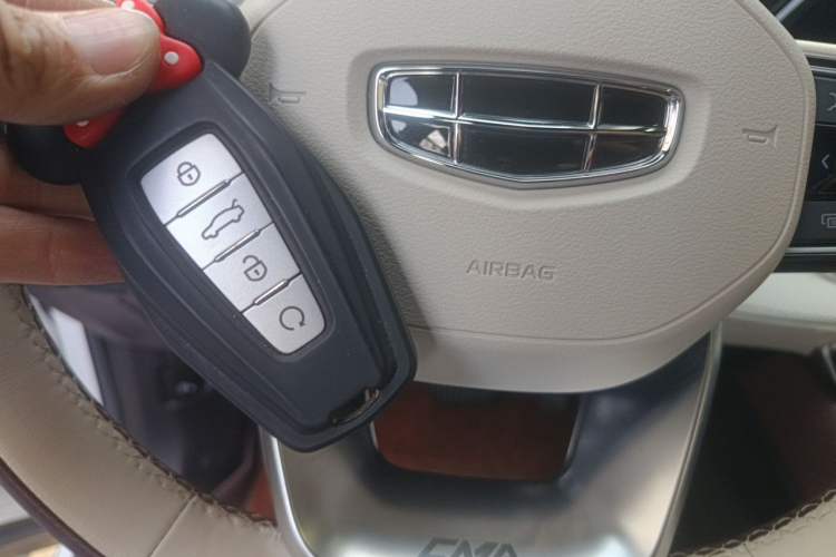 Used Geely Auto Monjaro L 2024 2.0TD High-Power Automatic Two-Wheel Drive Yunqi Version Vehicle Key
