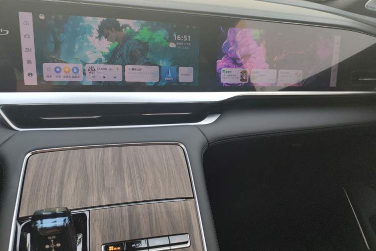 Used Geely Auto Monjaro L 2025 Dongfang Yao 2.0TD Automatic Lanxing Edition Audio And AC Panel