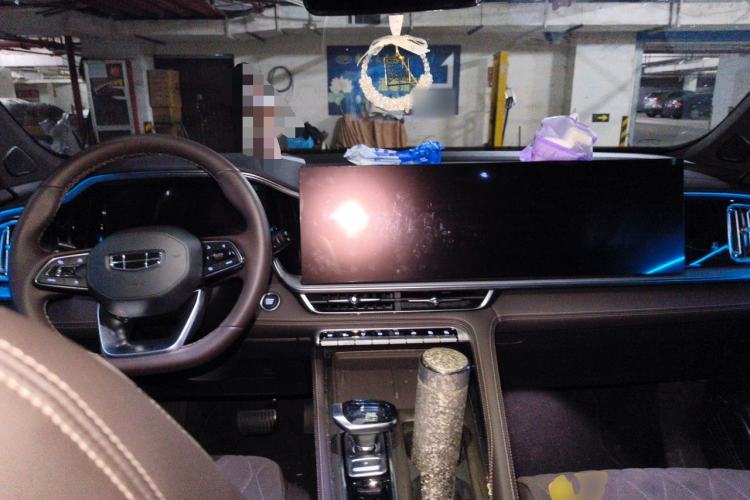 Used Geely Auto Monjaro L 2025 Dongfang Yao 2.0TD Automatic Lanxing Edition Center Console