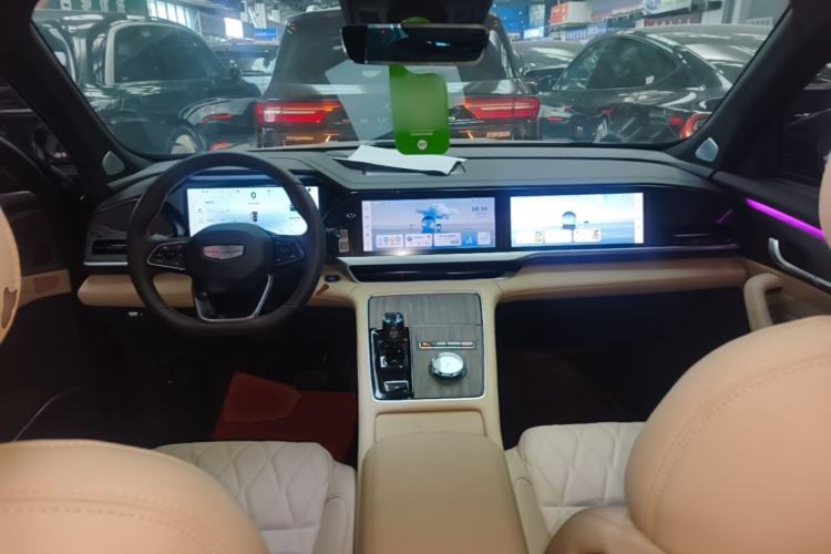 Used Geely Auto Monjaro L 2025 Dongfang Yao 2.0TD Automatic Lanxing Edition Center Console
