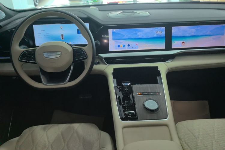 Used Geely Auto Monjaro L 2025 Dongfang Yao 2.0TD Automatic Lanxing Edition Center Console
