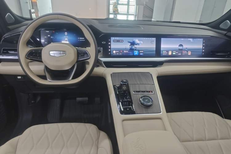 Used Geely Auto Monjaro L 2025 Dongfang Yao 2.0TD Automatic Lanxing Edition Center Console