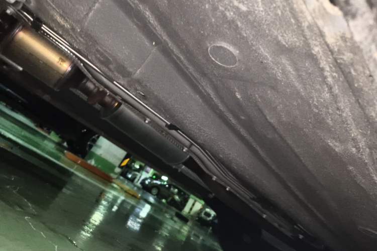 Used Geely Auto Monjaro L 2025 Dongfang Yao 2.0TD Automatic Jinzhao Edition Chassis Front Left