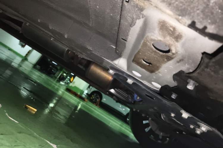Used Geely Auto Monjaro L 2025 Dongfang Yao 2.0TD Automatic Jinzhao Edition Chassis Front Right