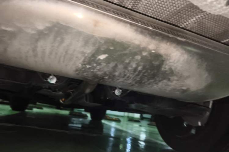 Used Geely Auto Monjaro L 2025 Dongfang Yao 2.0TD Automatic Jinzhao Edition Chassis Rear