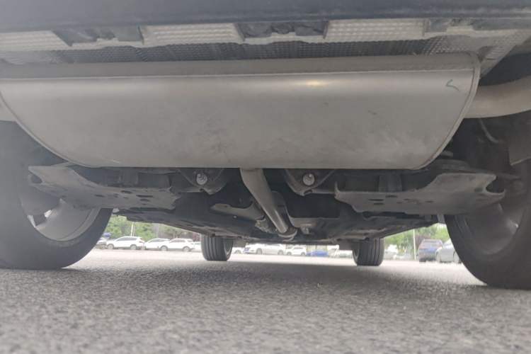 Used Geely Auto Monjaro L 2025 Dongfang Yao 2.0TD Automatic Lanxing Edition Chassis Rear