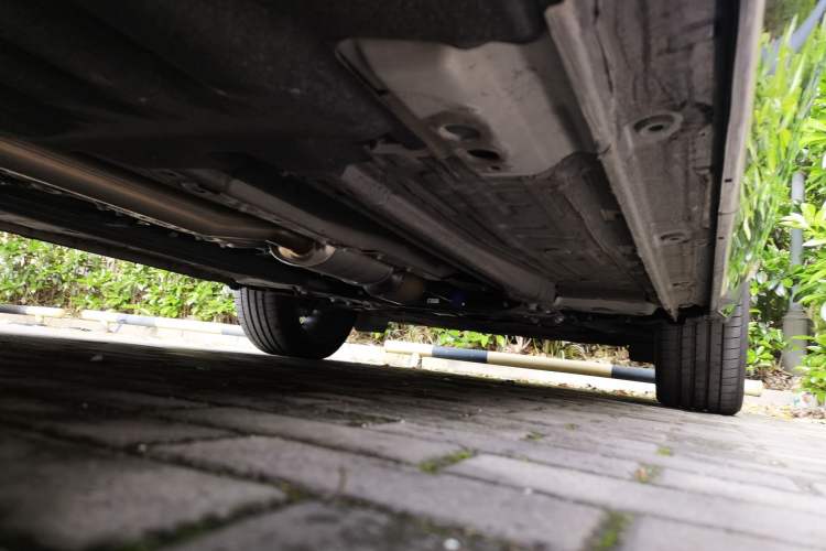 Used Geely Auto Monjaro L 2025 Dongfang Yao 2.0TD Automatic Lanxing Edition Chassis Rear Right