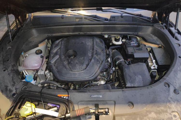Used Geely Auto Monjaro L 2025 Dongfang Yao 2.0TD Automatic Lanxing Edition Engine Bay