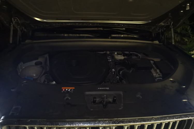 Used Geely Auto Monjaro L 2025 2.0TD Automatic Xingyun Version Engine Bay