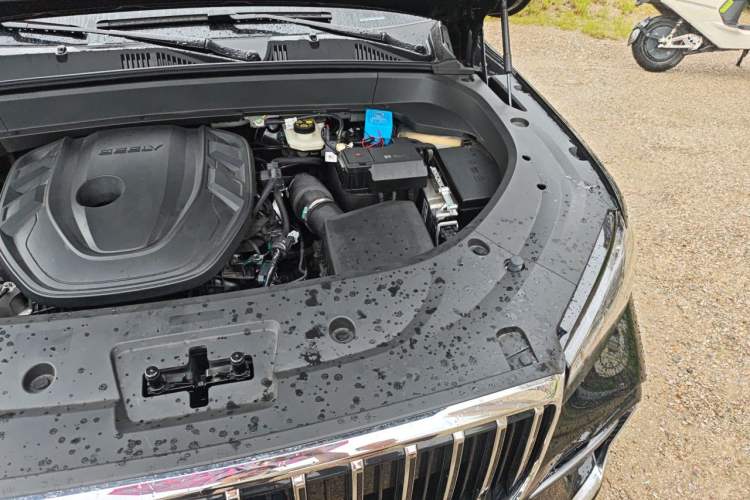 Used Geely Auto Monjaro L 2025 Dongfang Yao 2.0TD Automatic Lanxing Edition Engine Bay Left