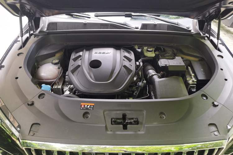 Used Geely Auto Monjaro L 2025 Dongfang Yao 2.0TD Automatic Lanxing Edition Engine Bay