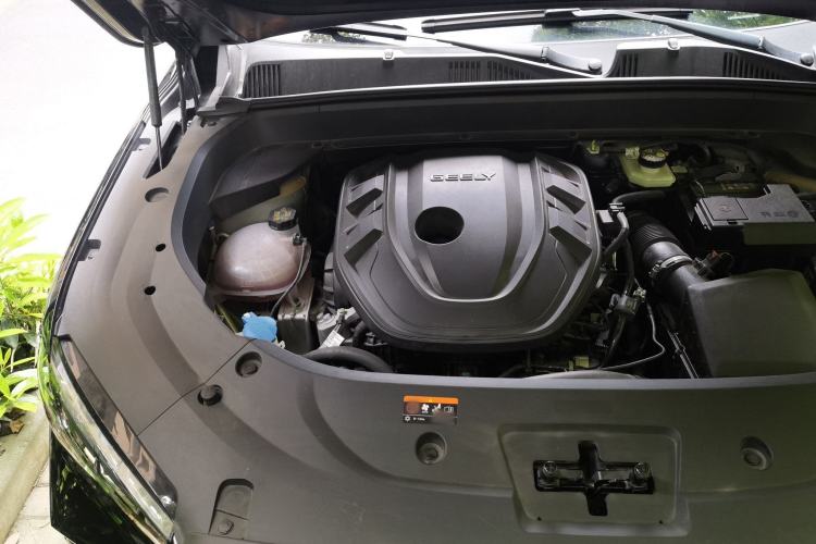 Used Geely Auto Monjaro L 2025 Dongfang Yao 2.0TD Automatic Lanxing Edition Engine Bay Right