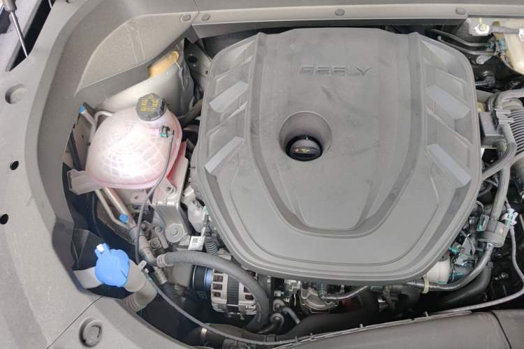 Used Geely Auto Monjaro L 2025 Dongfang Yao 2.0TD Automatic Lanxing Edition Engine Bay Right