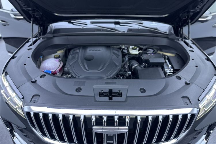 Used Geely Auto Monjaro L 2025 Dongfang Yao 2.0TD Automatic Lanxing Edition Engine Bay