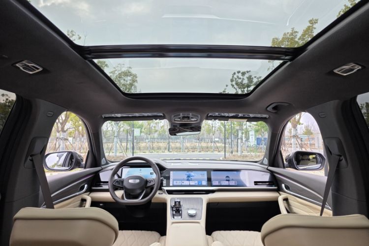 Used Geely Auto Monjaro L 2025 Dongfang Yao 2.0TD Automatic Lanxing Edition Headliner