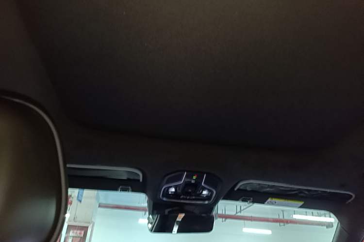 Used Geely Auto Monjaro L 2025 Dongfang Yao 2.0TD Automatic Lanxing Edition Headliner