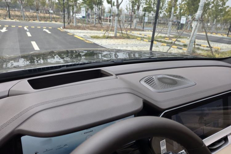 Used Geely Auto Monjaro L 2025 Dongfang Yao 2.0TD Automatic Lanxing Edition Interior 12