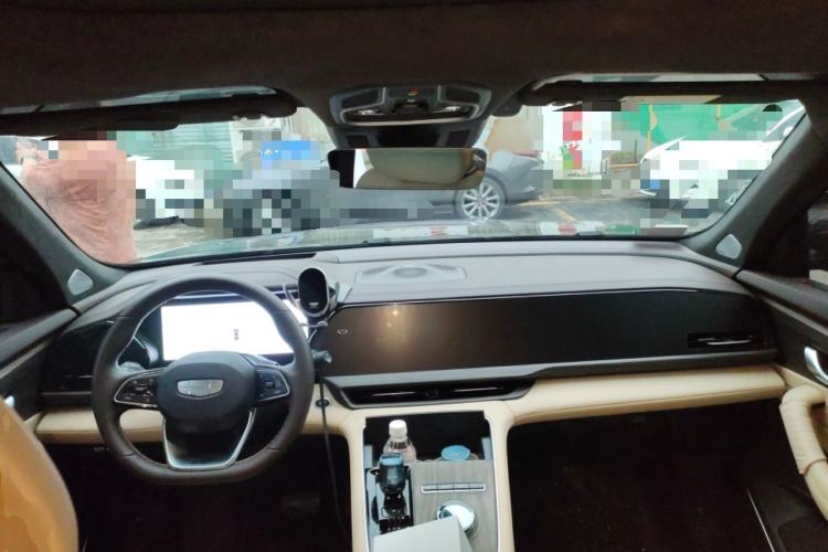 Used Geely Auto Monjaro L 2025 Dongfang Yao 2.0TD Automatic Lanxing Edition Interior 2