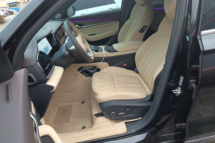 Used Geely Auto Monjaro L 2025 Dongfang Yao 2.0TD Automatic Lanxing Edition Interior 3