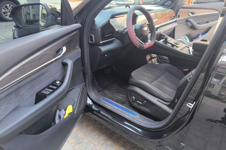 Used Geely Auto Monjaro L 2025 Dongfang Yao 2.0TD Automatic Lanxing Edition Interior 3