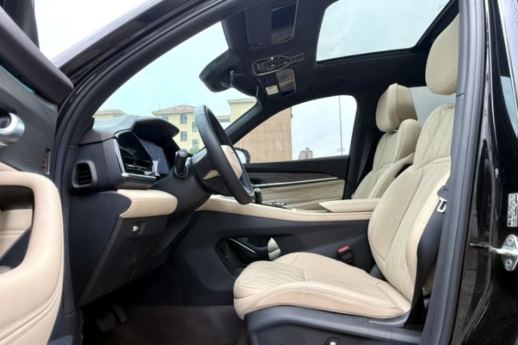 Used Geely Auto Monjaro L 2025 Dongfang Yao 2.0TD Automatic Lanxing Edition Interior 4