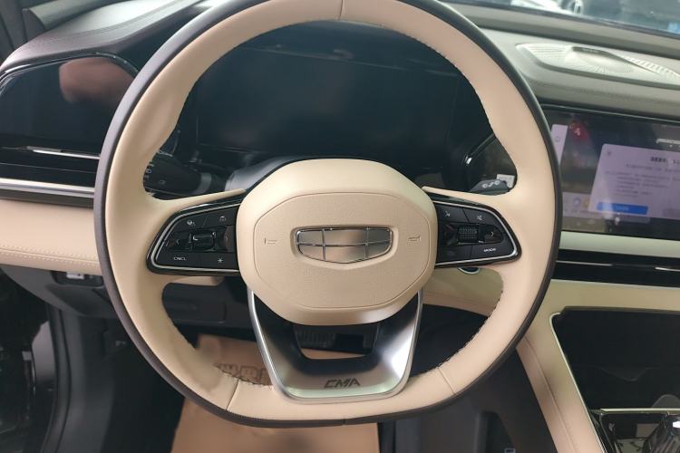 Used Geely Auto Monjaro L 2025 Dongfang Yao 2.0TD Automatic Jinzhao Edition Interior 4