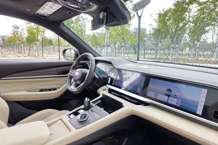 Used Geely Auto Monjaro L 2025 Dongfang Yao 2.0TD Automatic Lanxing Edition Interior 7