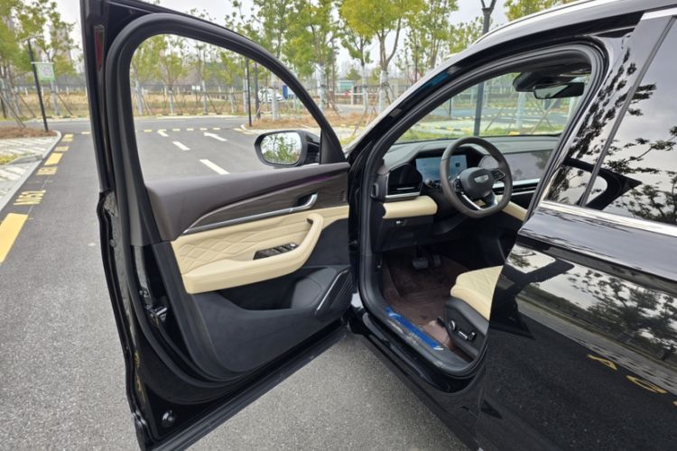 Used Geely Auto Monjaro L 2025 Dongfang Yao 2.0TD Automatic Lanxing Edition Interior 7