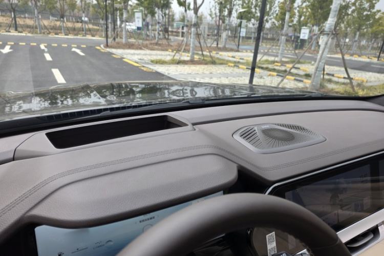 Used Geely Auto Monjaro L 2025 Dongfang Yao 2.0TD Automatic Lanxing Edition Interior 8