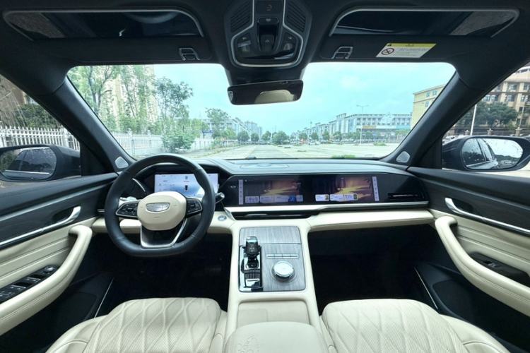 Used Geely Auto Monjaro L 2025 Dongfang Yao 2.0TD Automatic Lanxing Edition Interior 8