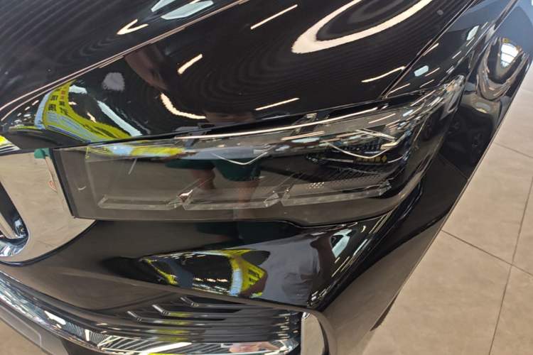 Used Geely Auto Monjaro L 2025 Dongfang Yao 2.0TD Automatic All-Wheel-Drive Wangyue Edition Left Front Headlight