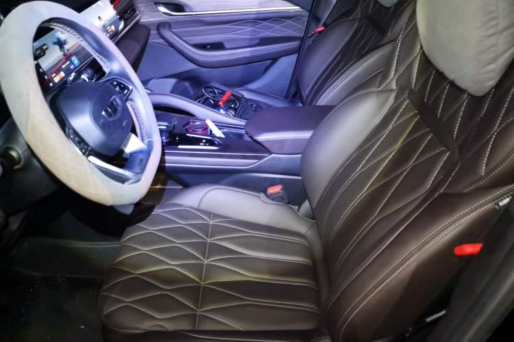 Used Geely Auto Monjaro L 2025 2.0TD Automatic Xingyun Version Left Front Seat
