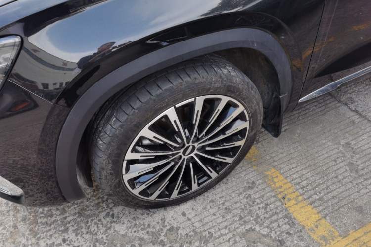Used Geely Auto Monjaro L 2025 Dongfang Yao 2.0TD Automatic All-Wheel-Drive Wangyue Edition Left Front Wheel Hub