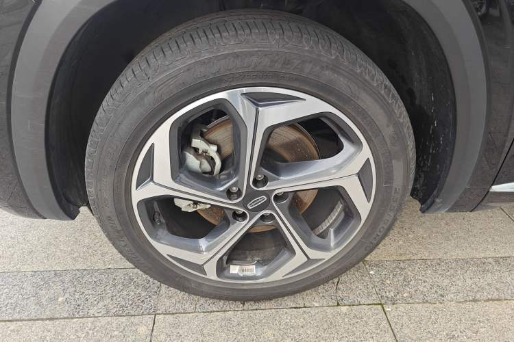 Used Geely Auto Monjaro L 2025 2.0TD Automatic Xingyun Version Left Front Wheel Hub