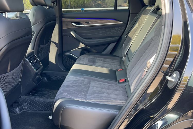 Used Geely Auto Monjaro L 2025 Dongfang Yao 2.0TD Automatic All-Wheel-Drive Wangyue Edition Left Rear Seat