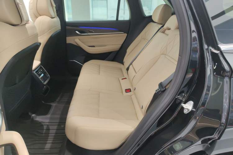 Used Geely Auto Monjaro L 2025 Dongfang Yao 2.0TD Automatic Lanxing Edition Left Rear Seat