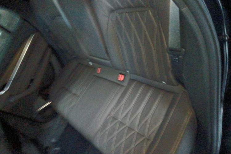 Used Geely Auto Monjaro L 2025 2.0TD Automatic Xingyun Version Left Rear Seat