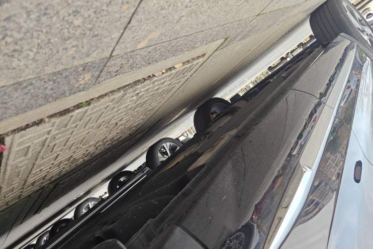 Used Geely Auto Monjaro L 2025 2.0TD Automatic Xingyun Version Left Side Sill