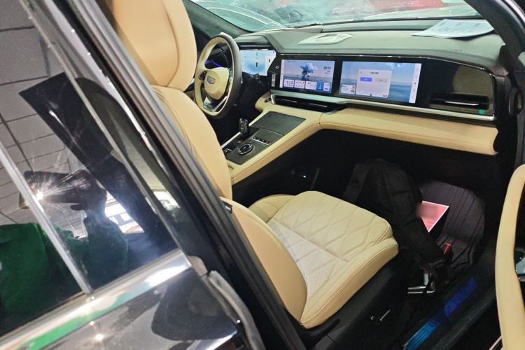 Used Geely Auto Monjaro L 2025 Dongfang Yao 2.0TD Automatic Lanxing Edition Right Front Seat
