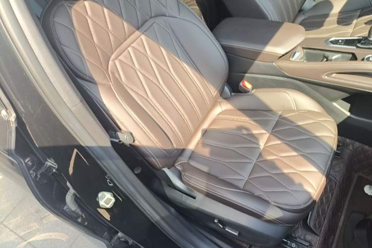 Used Geely Auto Monjaro L 2025 2.0TD Automatic Xingyun Version Right Front Seat