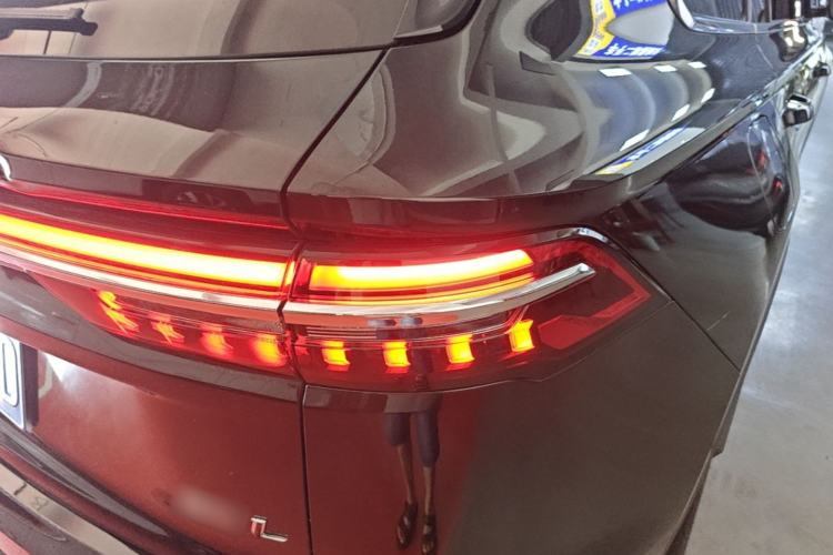 Used Geely Auto Monjaro L 2025 Dongfang Yao 2.0TD Automatic Lanxing Edition Right Rear Taillight