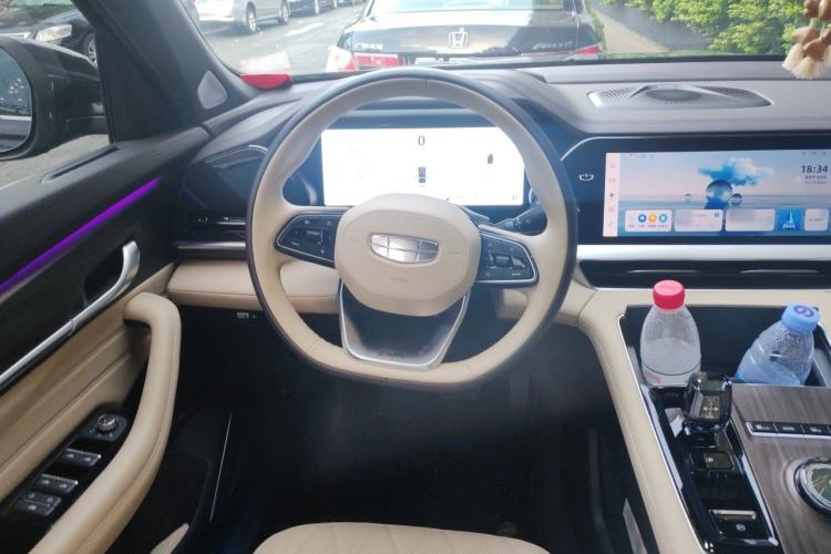 Used Geely Auto Monjaro L 2025 Dongfang Yao 2.0TD Automatic Lanxing Edition Steering Wheel