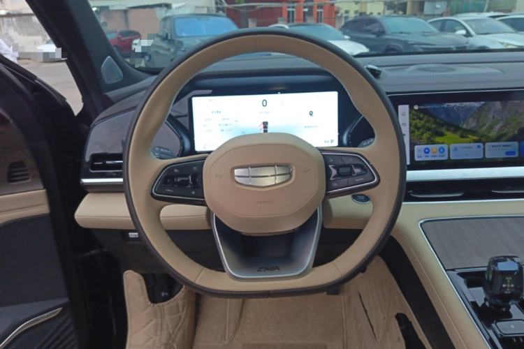 Used Geely Auto Monjaro L 2025 Dongfang Yao 2.0TD Automatic Lanxing Edition Steering Wheel