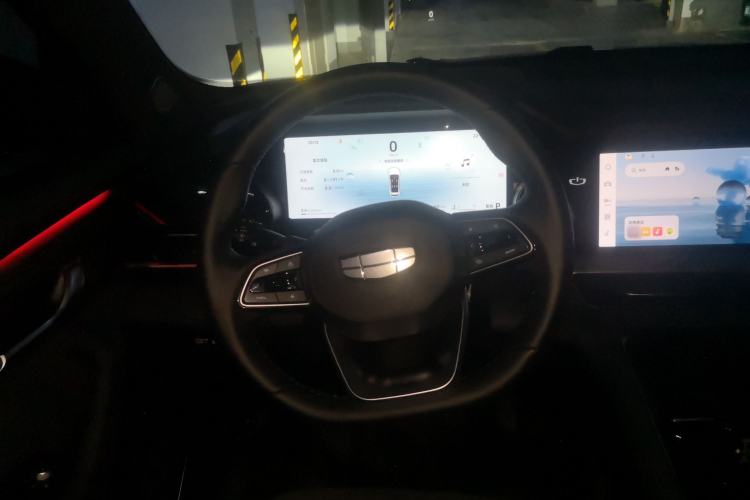 Used Geely Auto Monjaro L 2025 Dongfang Yao 2.0TD Automatic Lanxing Edition Steering Wheel