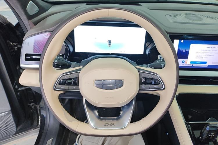 Used Geely Auto Monjaro L 2025 Dongfang Yao 2.0TD Automatic Jinzhao Edition Steering Wheel