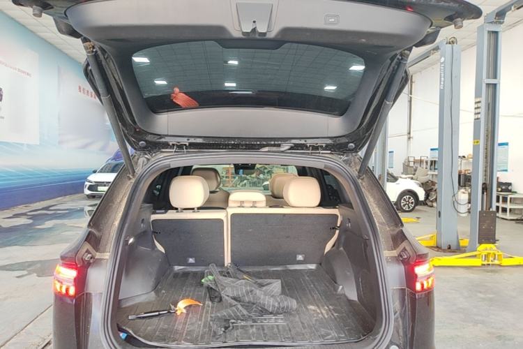 Used Geely Auto Monjaro L 2025 Dongfang Yao 2.0TD Automatic Jinzhao Edition Trunk