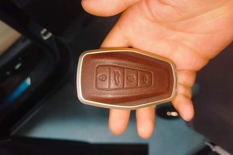 Used Geely Auto Monjaro L 2025 Dongfang Yao 2.0TD Automatic Lanxing Edition Vehicle Key