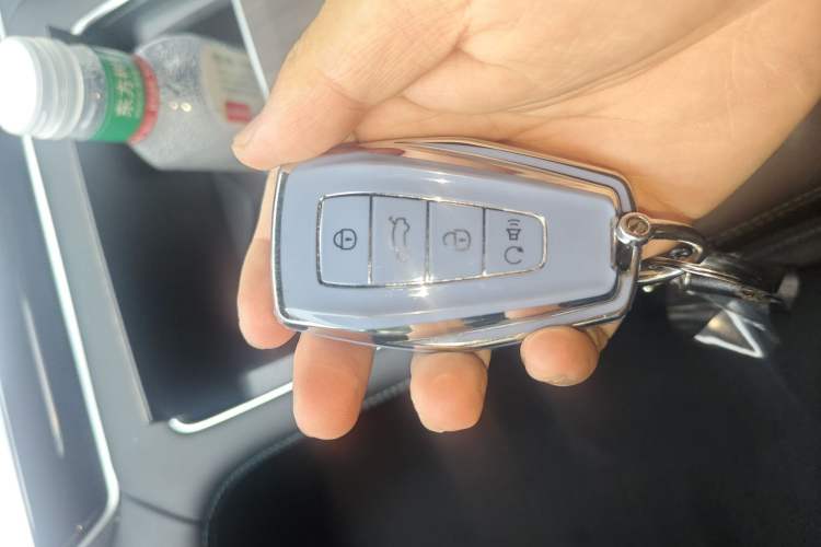 Used Geely Auto Monjaro L 2025 Dongfang Yao 2.0TD Automatic Lanxing Edition Vehicle Key