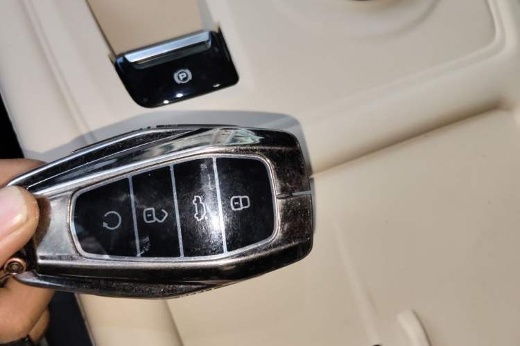 Used Geely Auto Monjaro L 2025 Dongfang Yao 2.0TD Automatic Lanxing Edition Vehicle Key